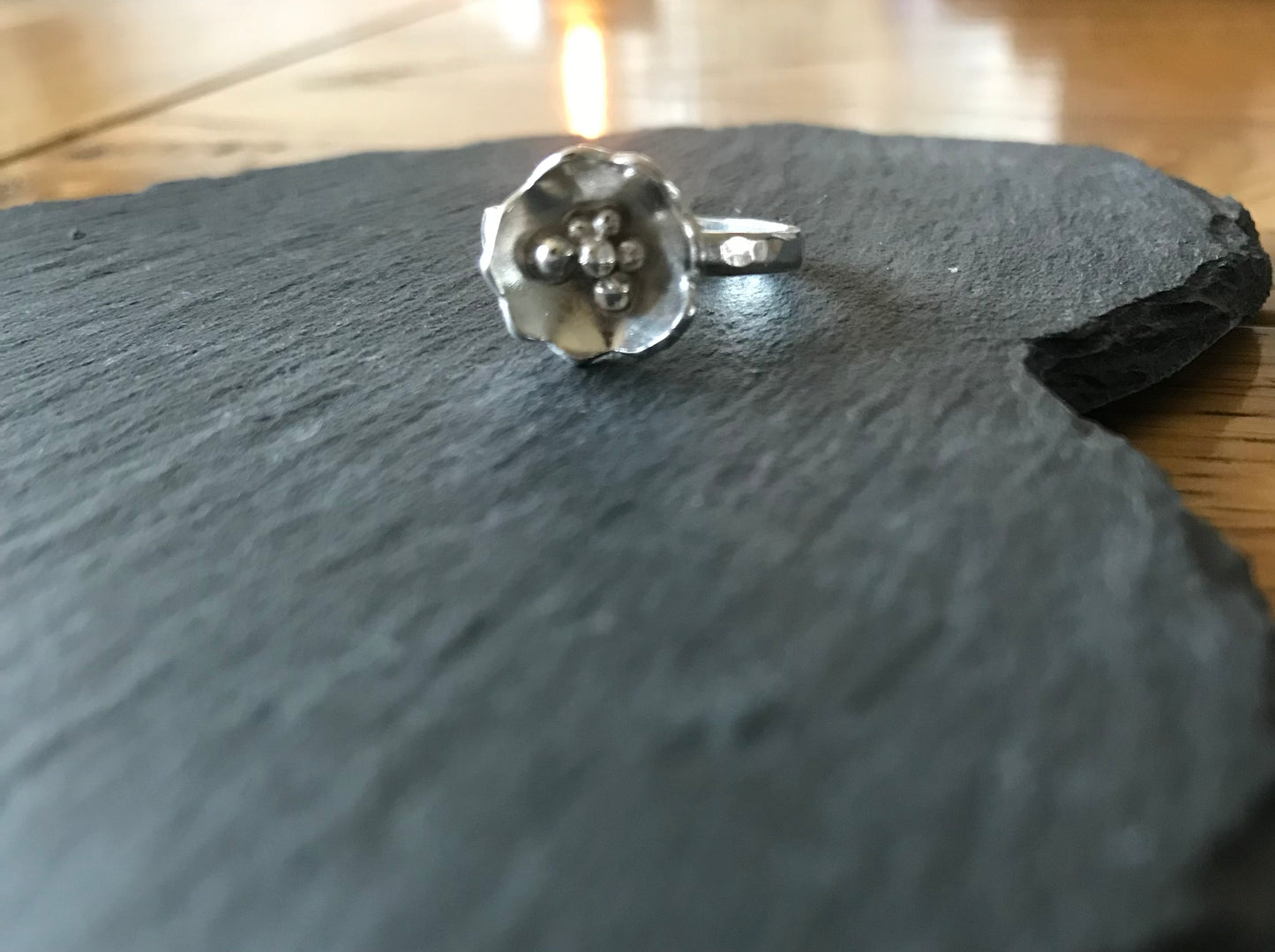 Flower pinky ring